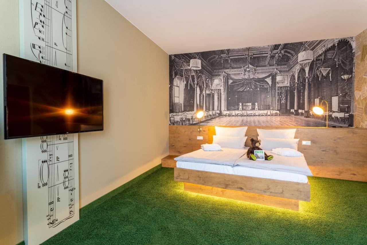 Hotel Mightytwice 4*